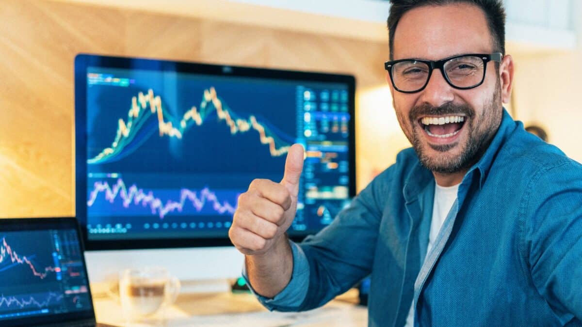 Swingtrading-Lehrgang mit Trader Mark Kagels Trading Background Praesentation
