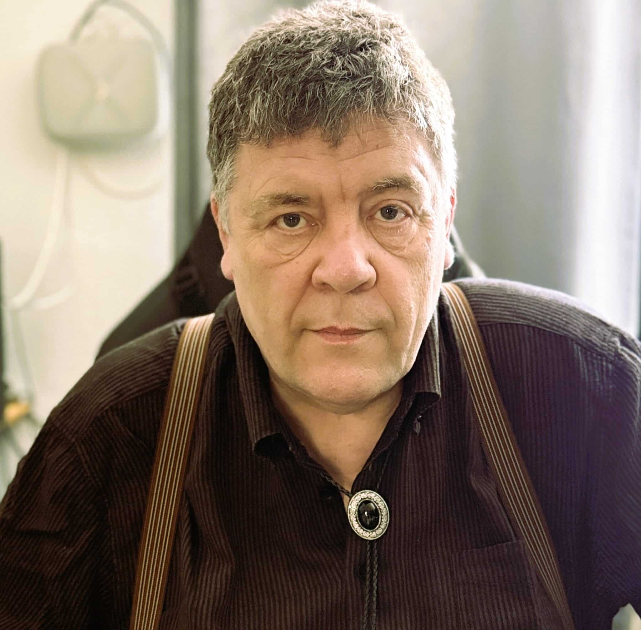 peter zoeller 2048x2012 1