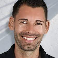 Kaspareit Trading – die Ausbildung von Alex Kaspareit im Test (2025) Alex Kaspareit Profil Foto