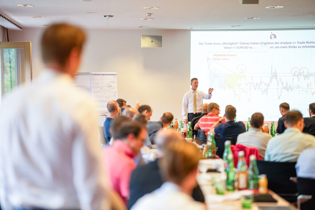 Liberty Brothers – Die Trading-Ausbildung von Jay Medrow im Test (2025) Jay Medrow ist bereits seit über sieben Jahren als Coach in der Trading Szene tätig