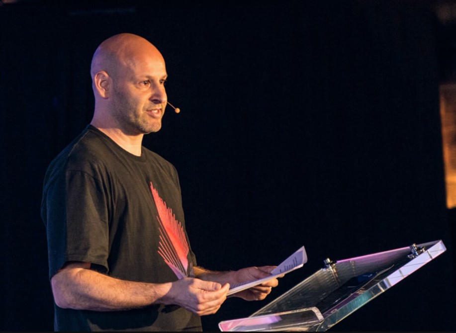 MetaMask Erfahrungen (2025) – wie sicher ist die Krypto-App? Joseph Lubin ist Geschäftsführer von Consensys und somit Mitgründer von MetaMask