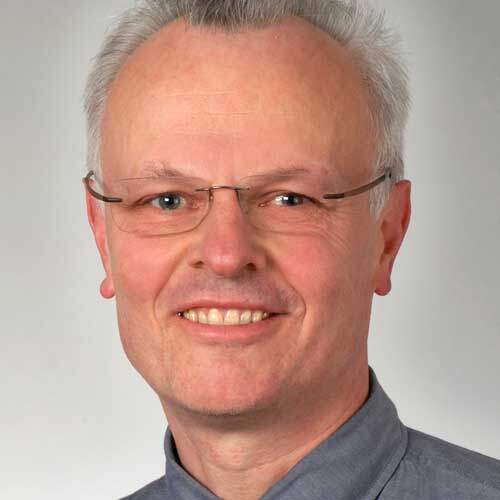 Daytrading Signale für CFD-, DAX-, und Forex Trader Peter Spiegel 500 500