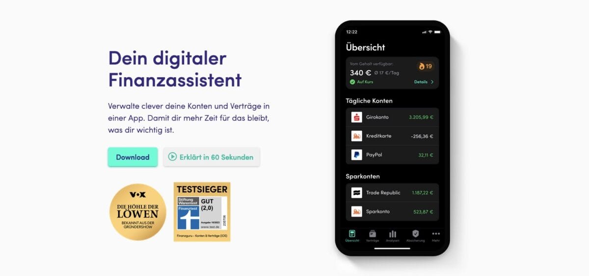 Finanzguru im Test – So gut ist der Finanzmanager wirklich (2025) Screenshot einer Werbeseite für die Finanzguru App. Links ein Textblock mit der Überschrift 'Dein digitaler Finanzassistent' und einer kurzen Beschreibung der App. Darunter ein grüner 'Download'-Button und ein Button mit 'Erklärt in 60 Sekunden'. Zudem sind zwei Auszeichnungen zu sehen: Ein 'Höhle der Löwen'-Logo und ein Testsiegel von Stiftung Warentest mit der Note 2,0. Rechts ein Smartphone mit geöffneter Finanzguru-App, die eine Übersicht über verschiedene Konten und deren Salden zeigt.