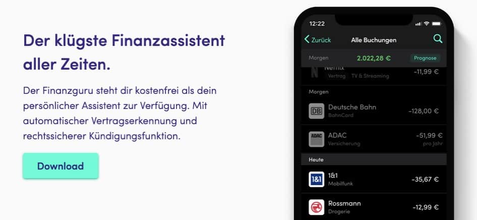 Finanzguru im Test – So gut ist der Finanzmanager wirklich (2025) Werbung für die Monkee-App mit dem Slogan 'Sparen neu gedacht!'. Eine Hand hält ein Smartphone, das die Monkee-App mit Sparzielen und Kontoständen zeigt. Text hebt Vorteile wie insolvenzgeschütztes Sparen und staatlich regulierte Bankenpartner hervor. Logos von VISA und Mangopay als Partner.