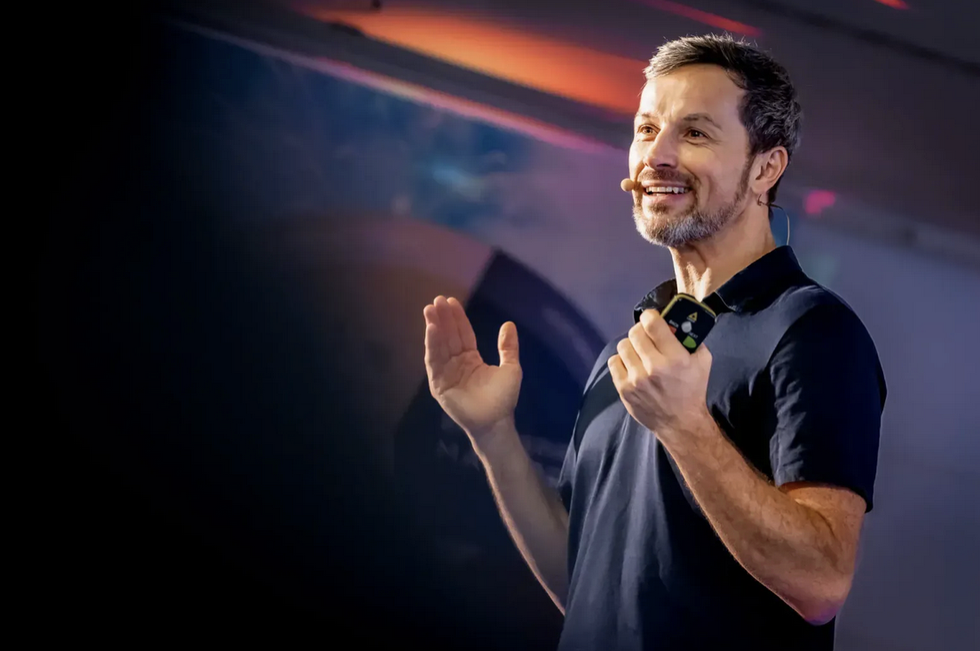 Marc Friedrich - Erfolgsautor, begehrter Speaker, vielseitiger Finanzexperte (2025) Foto von Marc Friedrich als speaker