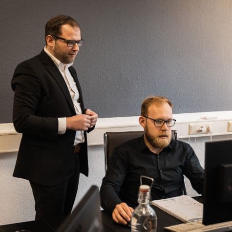 Robert Rother Erfahrungen – Investment Academy und Community (2025) robert rother investment academy beim live coaching